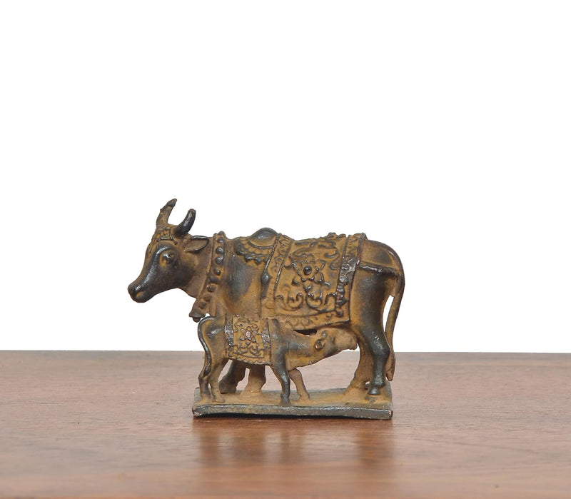 Copper Cow with Calf statue (Height 2 Inch)