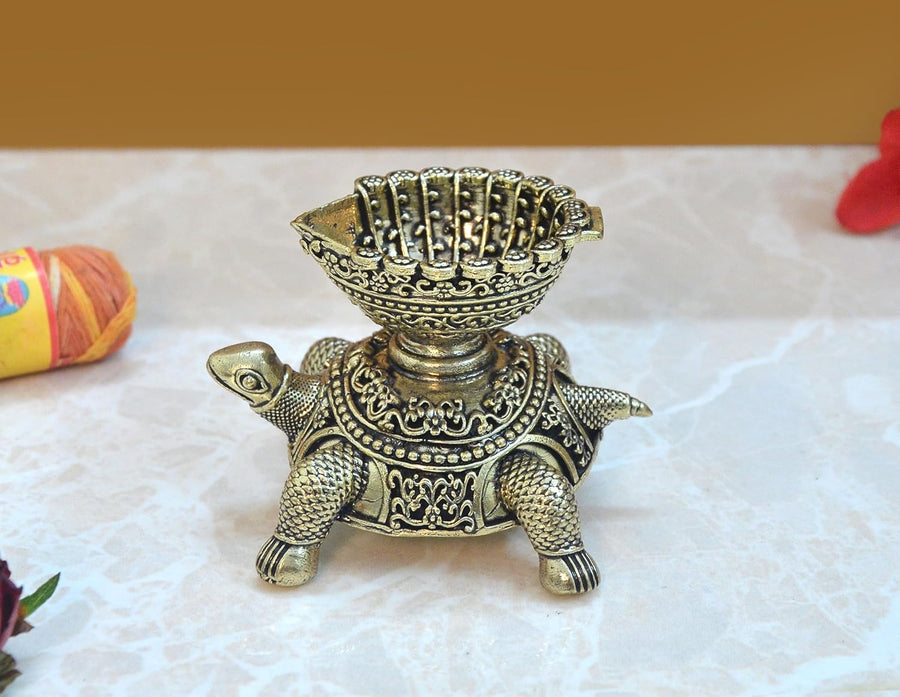 Superfine Brass Tortoise with Oil Lamp Diya Statue Pooja Mandir Home Decor Decorative & Gift Item (Height: 2.5 Inch) Craft Detail