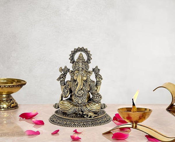 Fine Brass Lord Ganesha Ganpati Idol Vinayak Religious Statue Murti (Height: 4.5 Inch) Mandir Setting