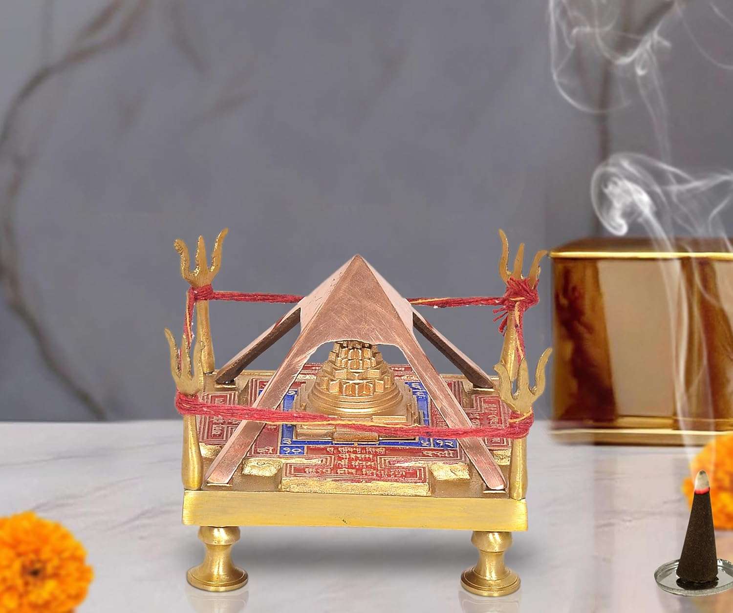 Brass Vastu Dosh Nivaran Chowki Shri Yantra Feng Shui (Height 4 Inch)