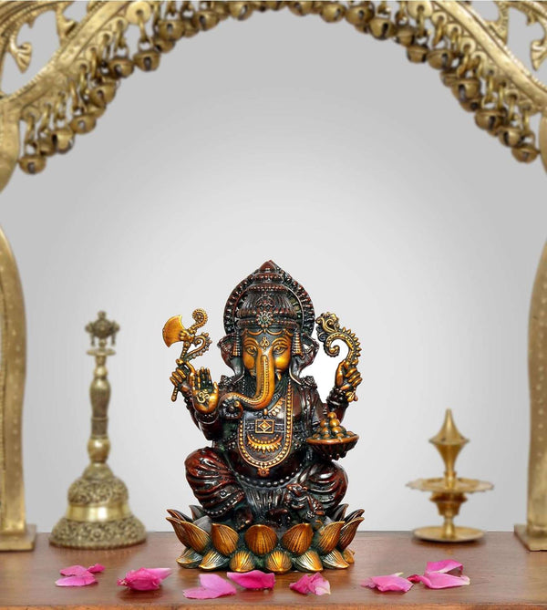 Superfine Brass Lord Ganesha Idol (Height: 5 Inch) Mandir Setting