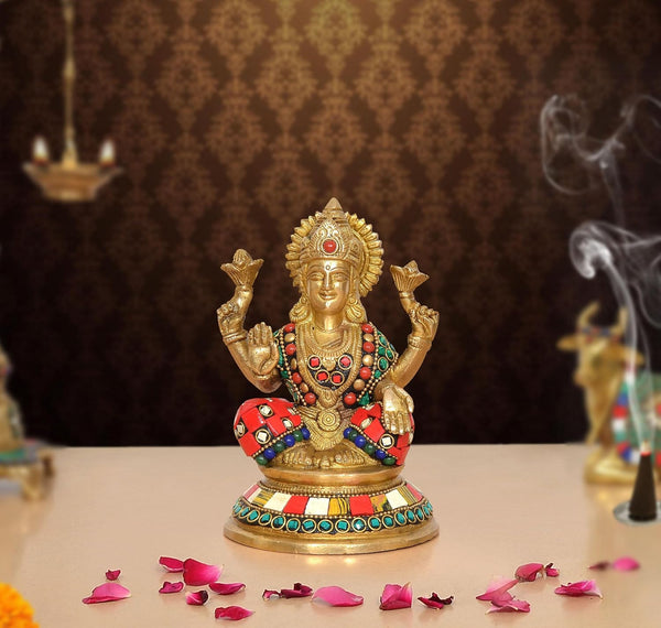 Brass Lakshmi Idol (Height: 6 Inch) Mandir Setting