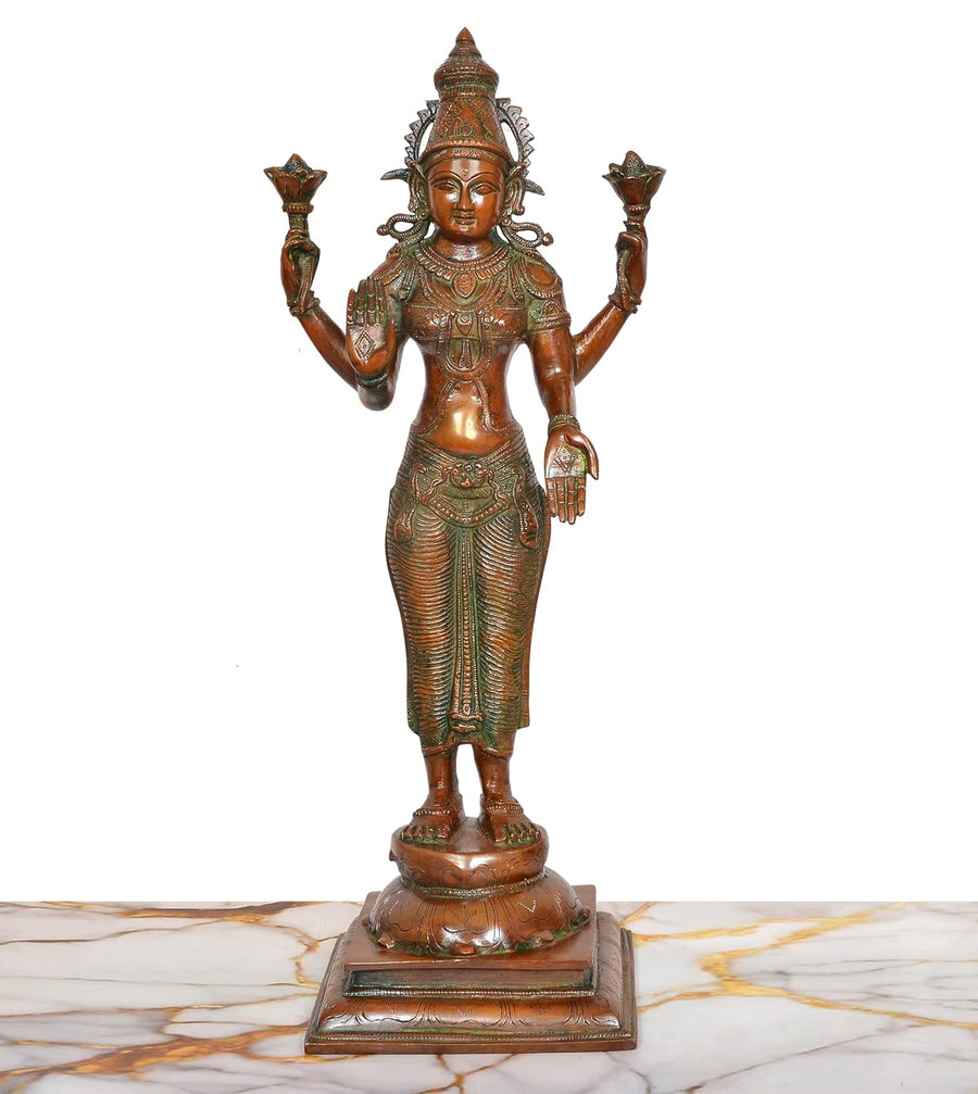 Brass Lakshmi Maa Standing Murti (Height: 22 Inches) Craft Detail