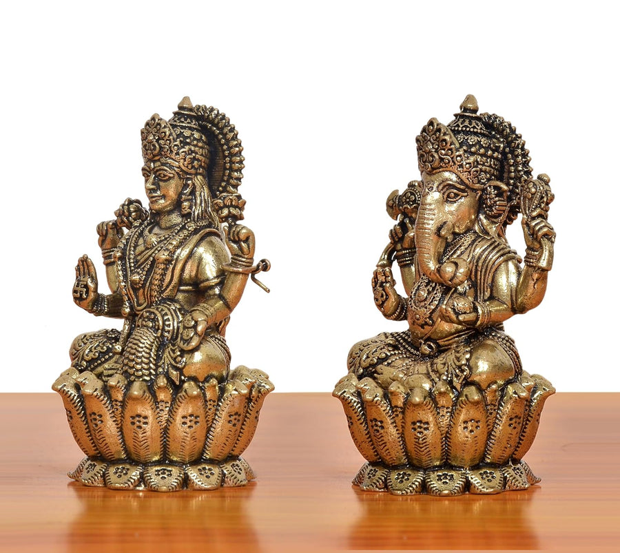 Superfine Brass Lakshmi Ganesh Statue (Height 2.5 Inch) Craft Detail