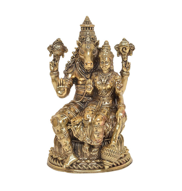 Brass Lord Hayagriva with Goddess Lakshmi Statue – Divine Vishnu Avatar Idol for Home Temple, Pooja Room & Spiritual Décor (Height: 6 Inches) Entryway Setting