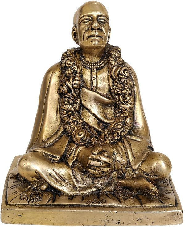 Bhaktivedanta Swami Prabhupada Brass Statue (5.75" H x 5.25" W x 3.75" D, Golden) Mandir Setting