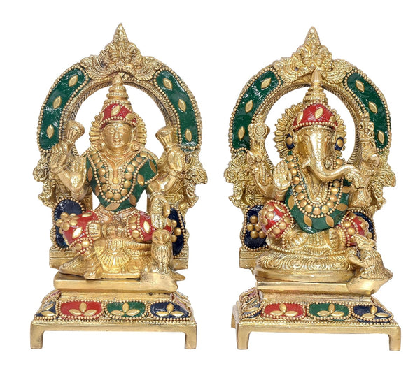 Brass Laxmi Ganesh Statue - Handcrafted Goddess Lakshmi and Lord Ganesha Idol for Home Decor and Pooja - Hindu Deities Figurine Height 7.5 Inch Entryway Setting
