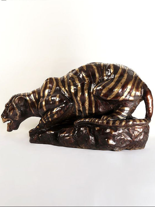 Brass Large Tiger Drinking Water Sculpture (Height :55 Inches)