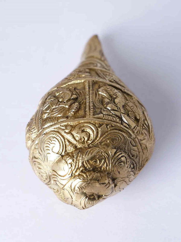 Brass Conch Engraved with Ganesha 5 inches Study Setting