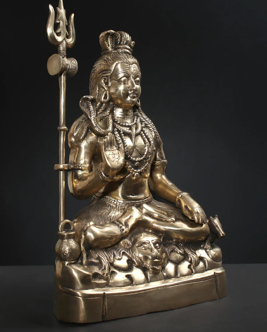 Brass Statue of Lord Shiva Sitting in a Blessing Gesture 17 Inches Craft Detail