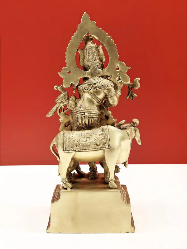 Handcrafted Natural Brass Sculpture depicting the Resplendence of Venugopala 14 Inches Study Setting