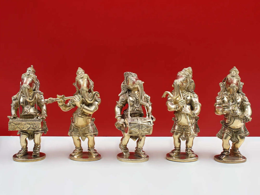 Brass Petite musical representation of Ganesha 7 inches Craft Detail