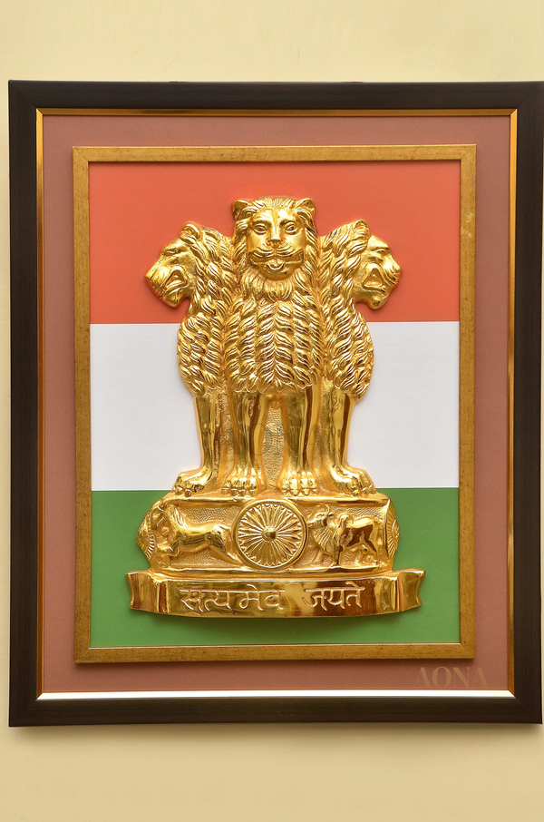18" Metal Ashoka Stambh in Large 26" Tricolour Frame | Handcrafted National Emblem Wall Hanging for Home & Office | Authentic Heritage Decor