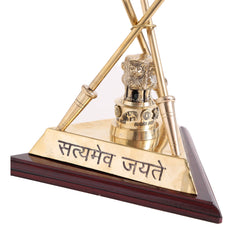 Brass flag stand base with engraved motto and Lion Capital emblem