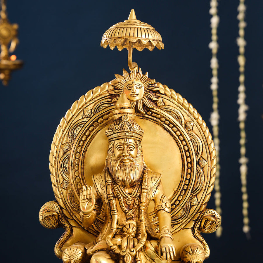 Brass Maharaja Agrasen Idol On throne (Height 18.5 Inch) Craft Detail