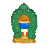 Rückansicht der Ganesha-Statue: grüner Prunkbogen mit Laternendetails, blau-goldener Körper, roter Unterteil