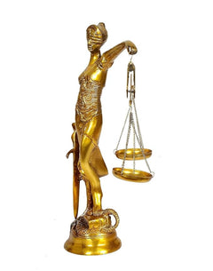 Justitia-Messingidol mit Waage, goldfarben, Seitenansicht mit Standplatte