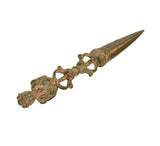 Verzierter Furba-Phurpa-Anhänger-Dolch mit langer Spitze und Ringösen, Messing