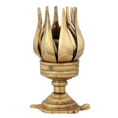 Brass aarti diya with multi-prong outer rim and central wick cup