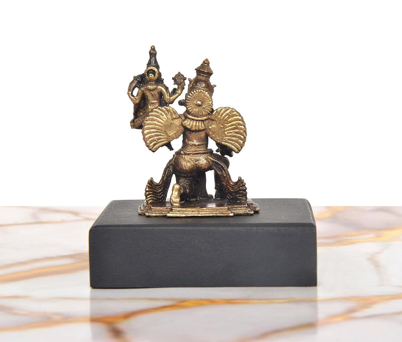 Panchaloha Vishnu Lakshmi on Garuda Idol (Height:2 Inch)