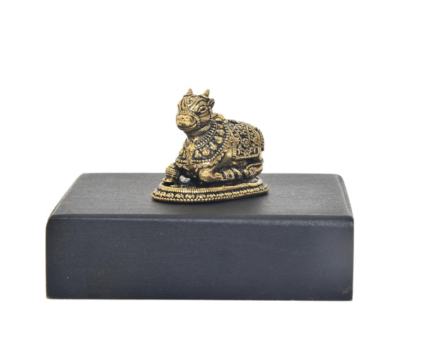 Superfine Brass Shiva Nandi Idol – Lord Shiva Seated with Nandi Bull for Home Décor, Mandir, Pooja & Car Dashboard (Height : 1 Inches) Study Setting