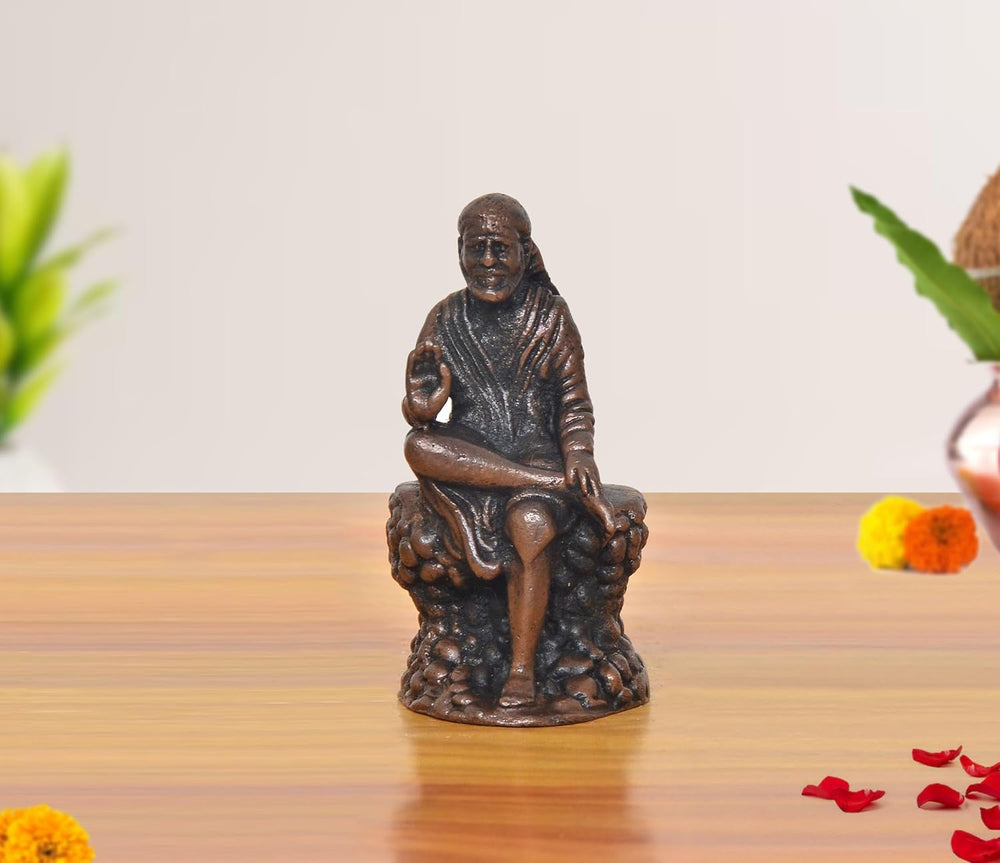 Copper Shirdi Sai Baba Statue (Height: 2.5 Inches)