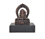 AONA Hanuman-Idol in Dhyan-Mudra, kupferfarben, runder Ornamentrahmen, schwarzer Sockel