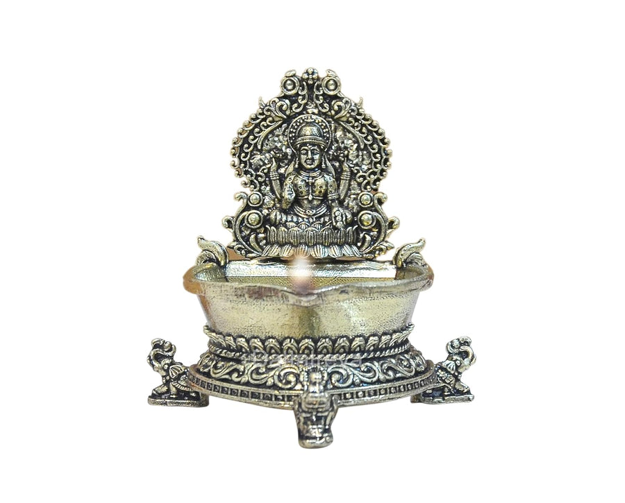 Superfine Brass Brass Lakshmi Laxmi Diya Oil Lamp for Diwali Pooja Gift Decoration Showpiece (Height 3 Inch) Craft Detail