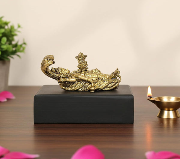 Panchaloha Padmanabhaswamy Idol Vishnu Resting on Sheshanaag (Height:1 Inch) Mandir Setting