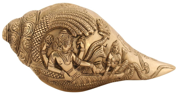 Brass Vishnu Laxmi Shankh Conch (Height :3 Inches) Entryway Setting