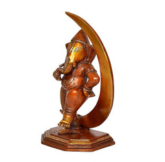 Ganesha-Idolstatue seitlich mit Mondsichel, bronzebraunes Finish, auf Holzsockel