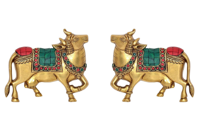 Brass Kamdhenu Cow Pair Wall Hanging Vastu Gau MATA Statues for Home Decor and Ofice Wall Decor Vastu Pooja Figurine (Height: 4 inch) multicolour