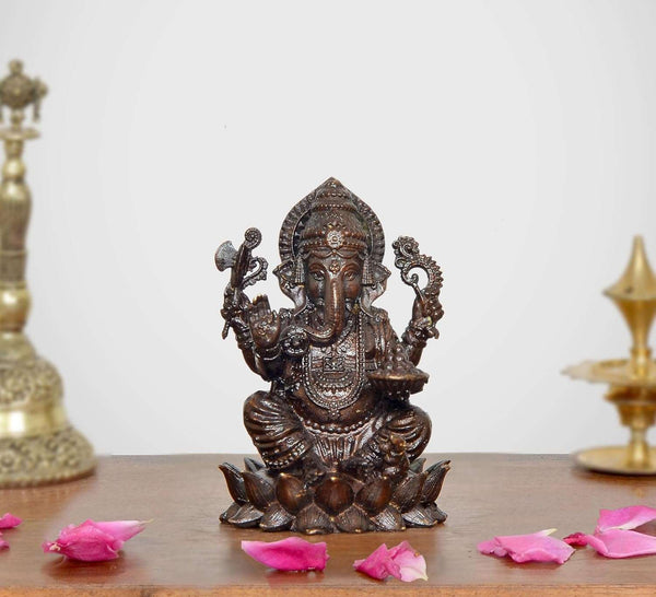 Superfine Brass Lord Ganesha Idol (Height: 2 Inch)