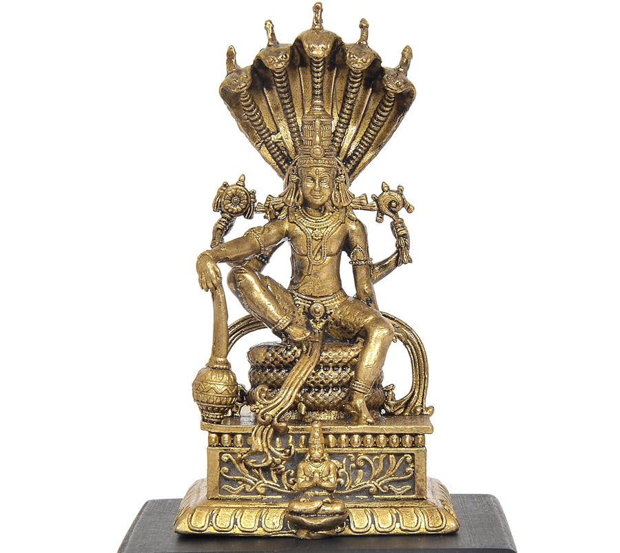 Panchaloha Vishnu Idol Under Sheshnaag Statue (Height:3.5 Inch) Craft Detail