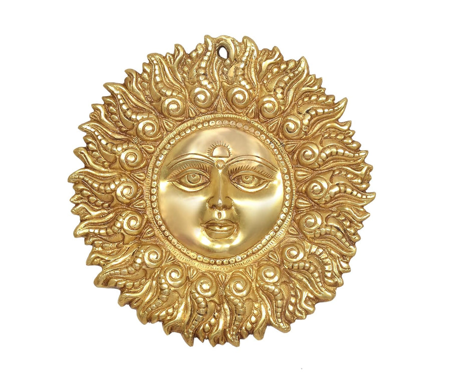 Brass Surya Dev Bhagwan Wall Hanging (Height: 11 Inches) Craft Detail