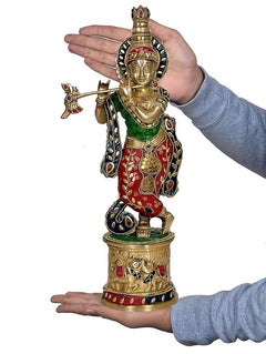 Krishna-Messingidol mit Flöte, bunt bemalt, ca. 15 Zoll; in Händen zur Größe