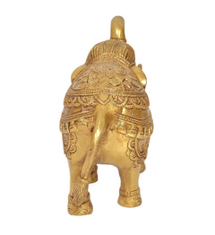 Gold brass elephant figurine, top view of engraved head and back saddle plate.