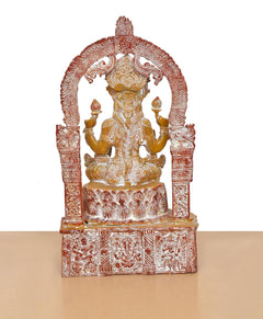 Lakshmi-Statue aus Messing mit hochgezogenem Rundbogen und vier Armen