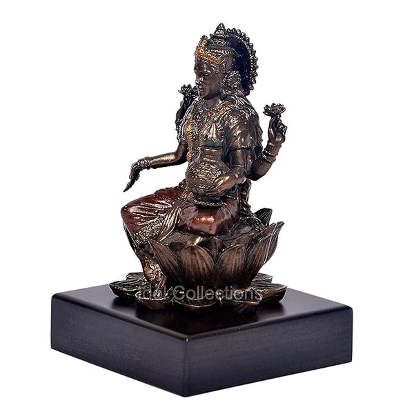 Polyresin Maa Lakshmi Idol Maa Lakshmi Religious Statue Height 4 Inch Entryway Setting