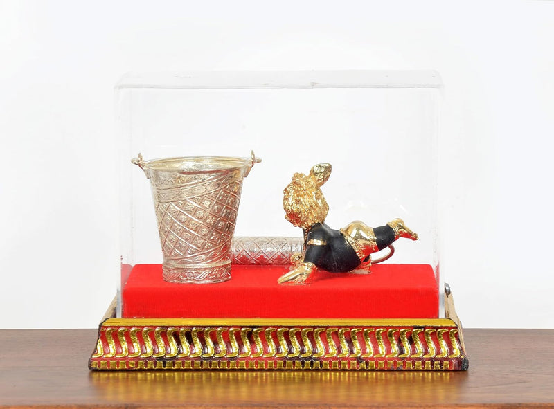Laddu Gopal Krishna Decorated Box with Balti Pichkari (Width 5 Inch)
