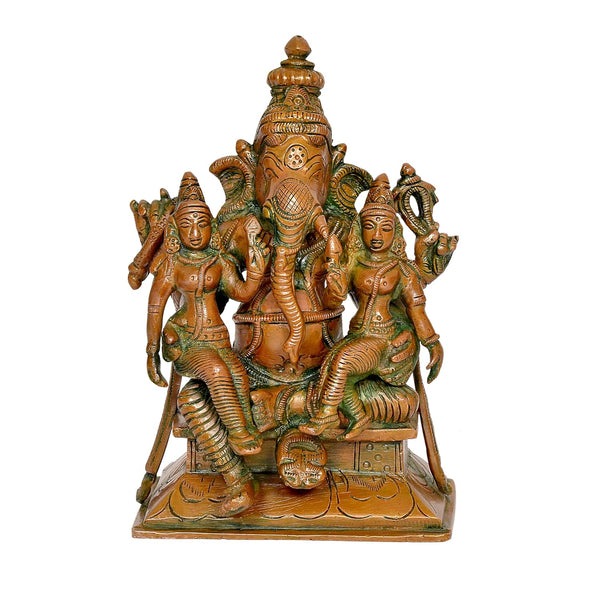 Brass Ganesha with Riddhi and Siddhi Idol - Hindu Deity Statue for Home Temple (Height : 7 inch) Entryway Setting