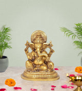 Messingstatue von Lord Ganesha, sitzend, mit Prabhawali, ca. 19 cm hoch