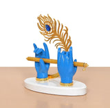 Krishna Figur: blaue Hände und goldene Flöte, goldener Federkranz mit blauem Stein