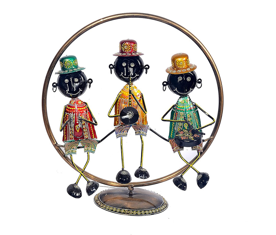 Colourful iron musical men showpiece with three dressed figures in circular frame
