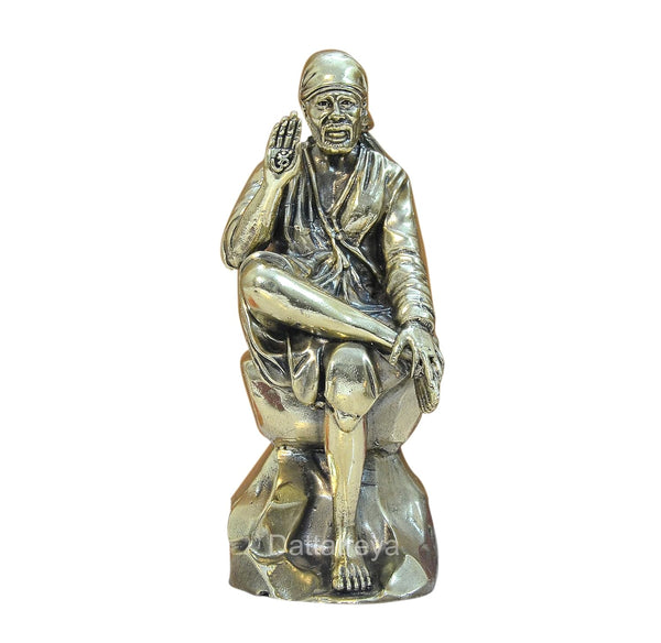 Fine Brass Shirdi Sai Baba Statue Idol Sai Baba Religious Statue for Home Decor Mandir Pooja (Height: 6 Inch) Entryway Setting