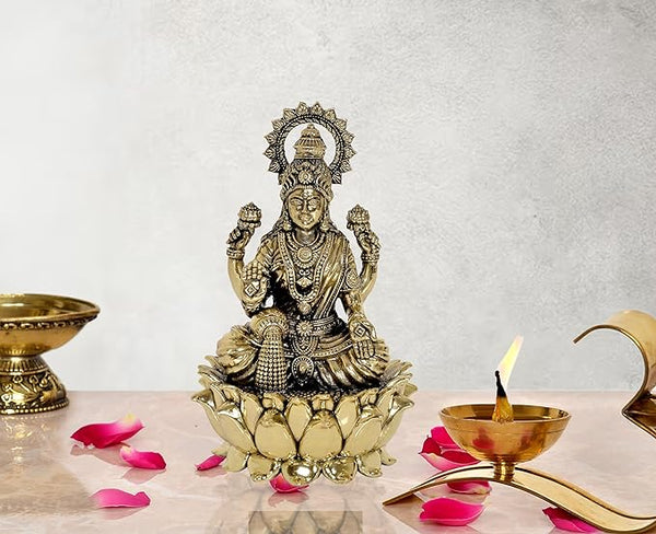 Fine Brass Lakshmi Laxmi Statue Idol Murti for Home Temple Office Mandir, (Height: 6 Inch) Mandir Setting