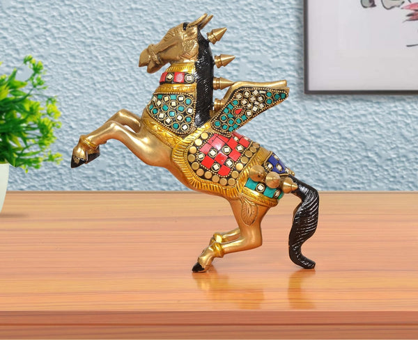 Brass Winged Flying Horse Statue with Uplifted Legs (Height: 9 Inch)