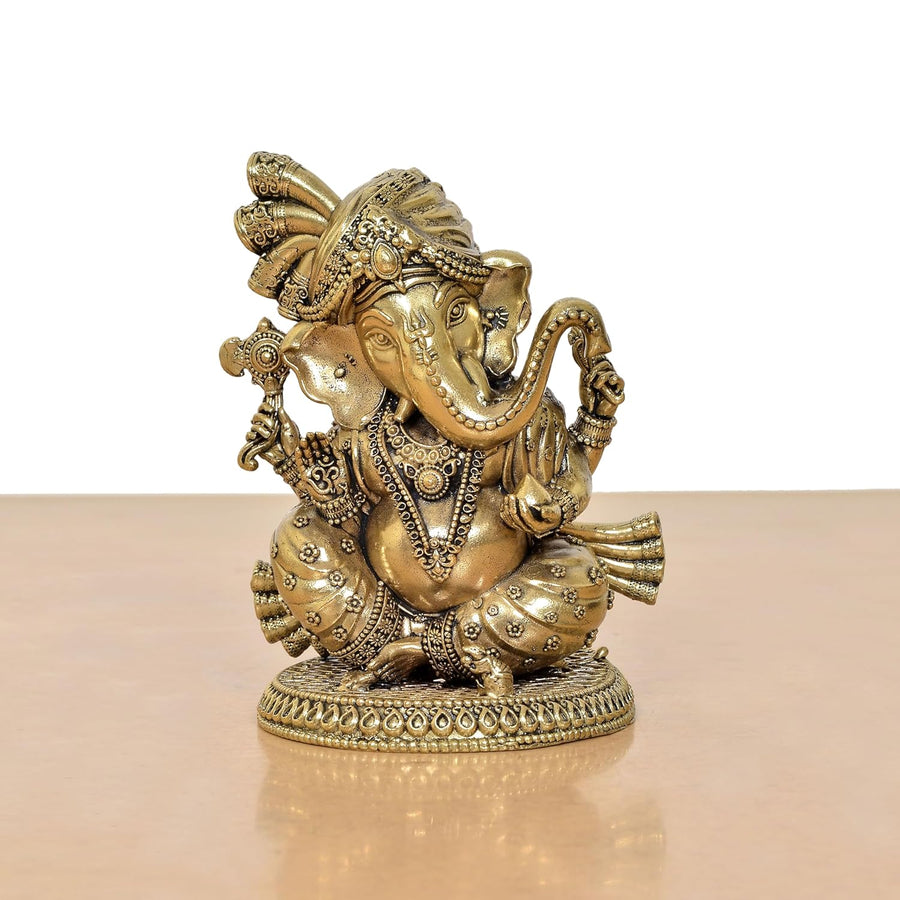 Superfine Brass Lord Ganesha Idol (Height 4 Inch) Craft Detail