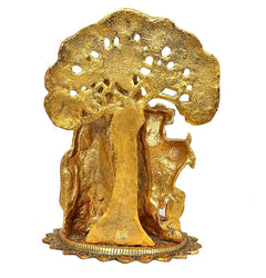 Rückansicht goldenes Radha-Krishna-Metallidol mit Baum-Aufschnitt, auf gewölbtem Sockel