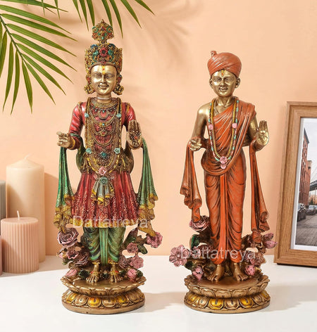 Resin Swami Narayan (Shri Shajanand Swami) and (Pujya Akshar Murti) Shri Gunatinadan Swami.(BAPS) (Height :14 Inches)